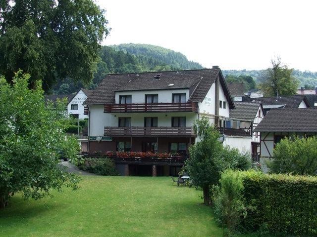 Bed&Breakfast Eifelpension Brueckenschenke Fuchshofen Exterior photo