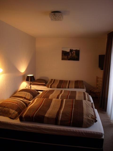 Bed&Breakfast Eifelpension Brueckenschenke Fuchshofen Exterior photo